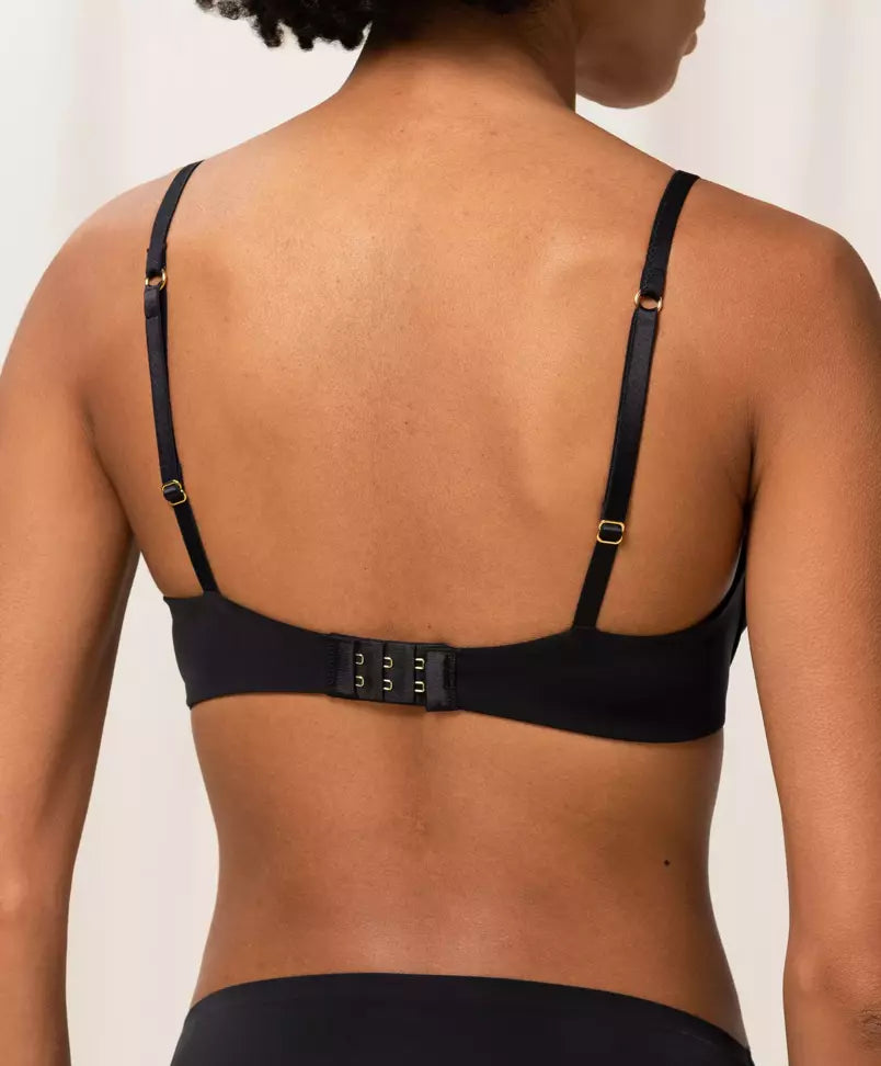 Triumph - Body Make-Up Essentials black bh