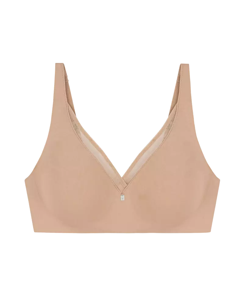 Triumph - True Shape Sensation minimizer wireless beige bh
