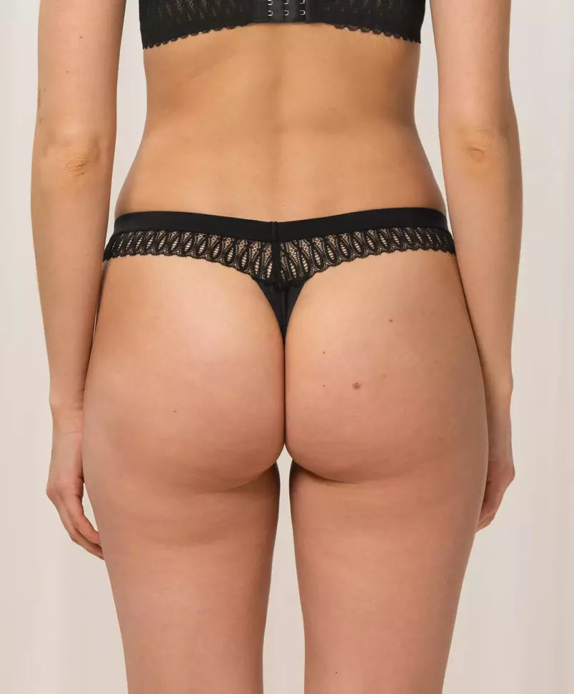 Triumph - Aura Spotlight bralette zwart bh set