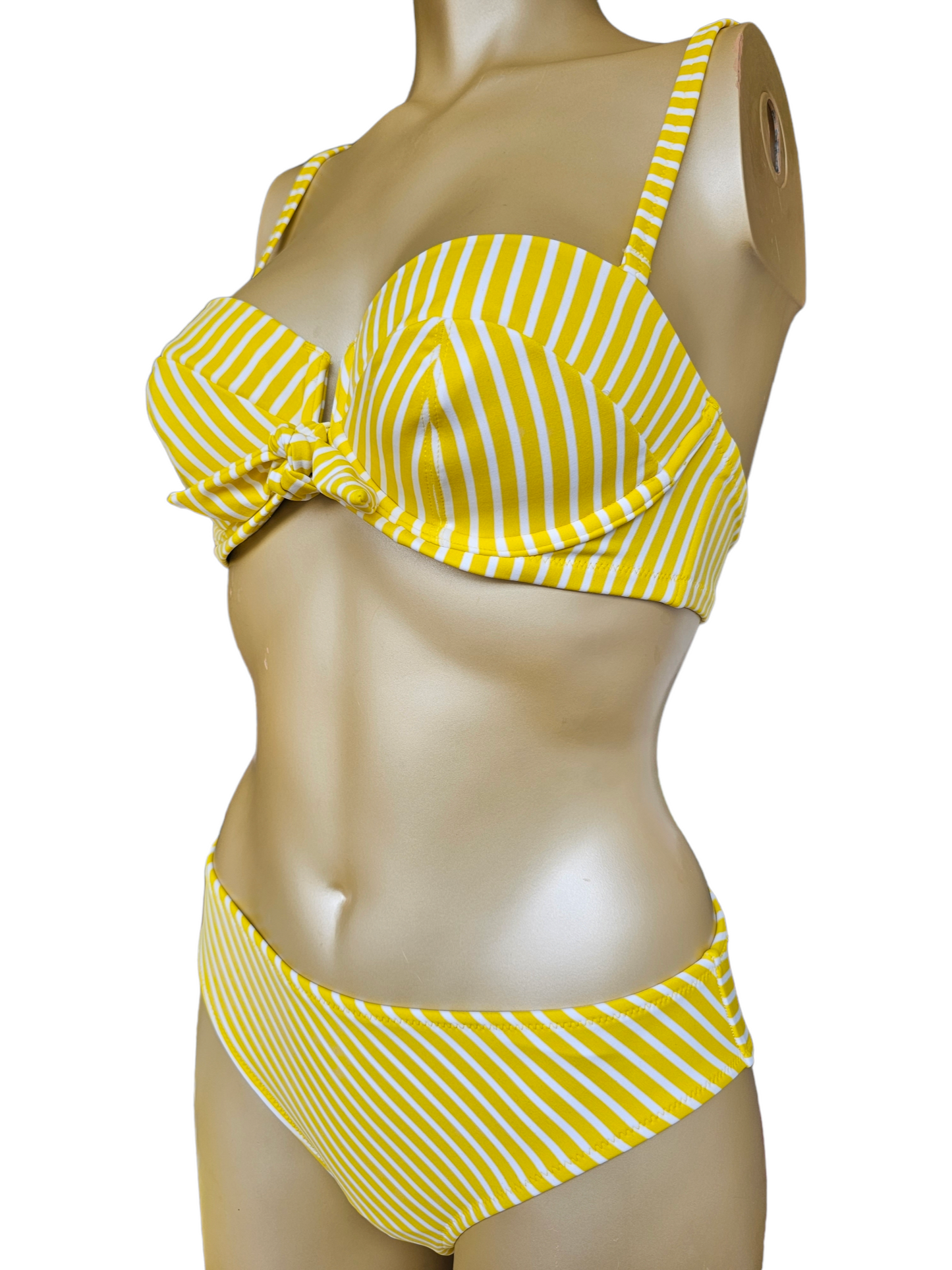 Freya - Beach Hut bikini set