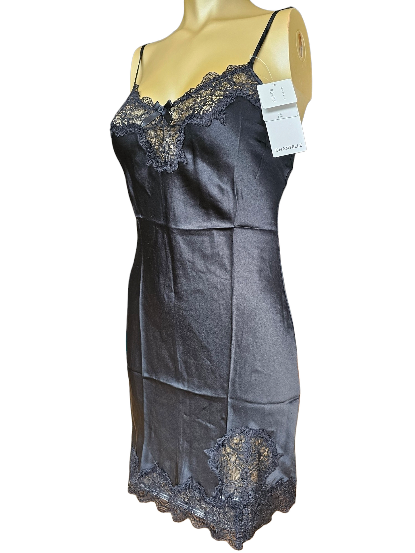 Chantelle - Sakura black satijn dress