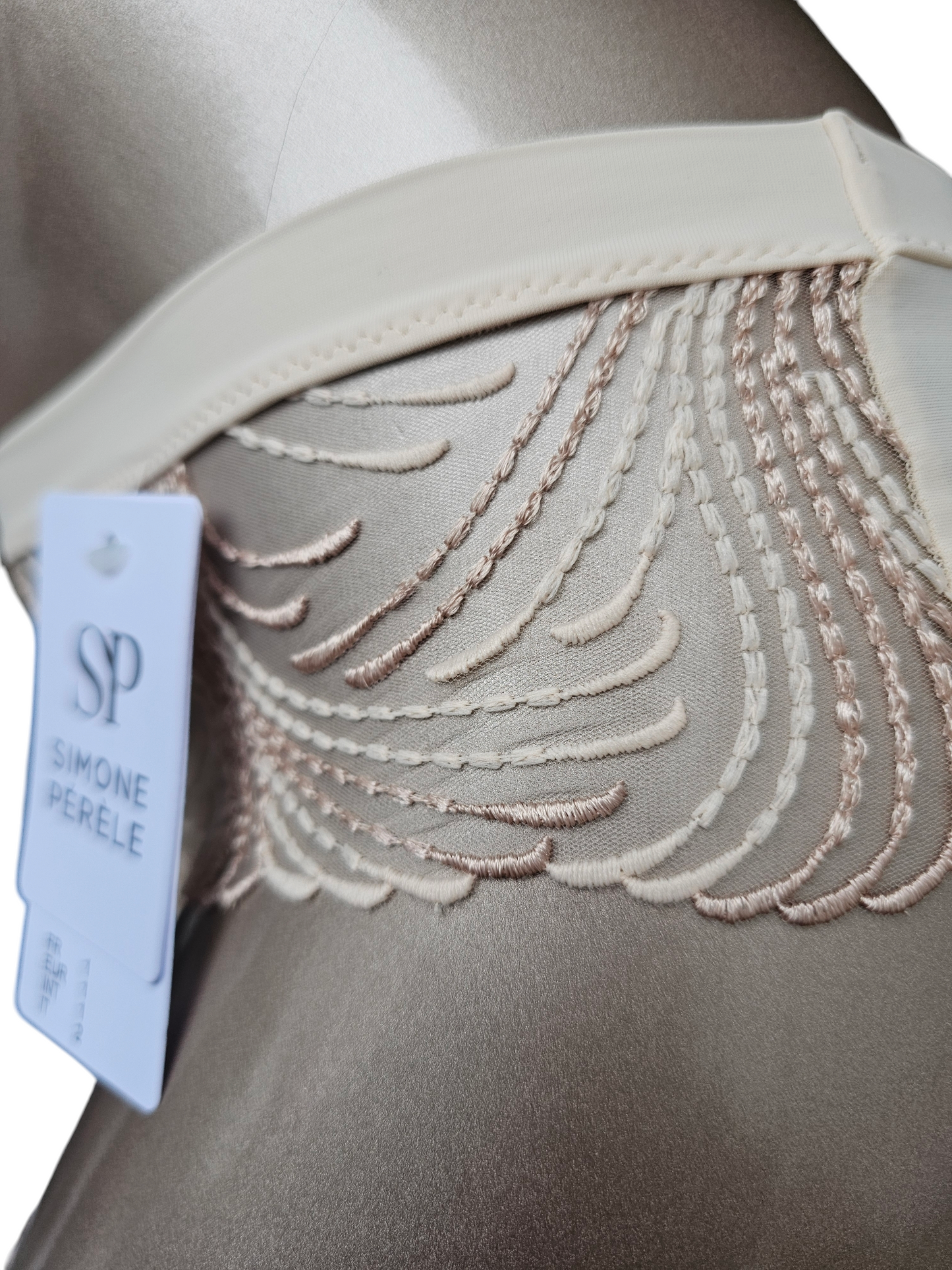 Simone Pérèle - Nuance balconette beige bh set