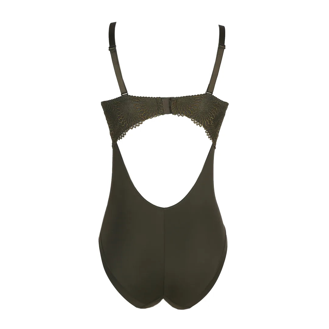 Prima Donna - Sophora kaki body