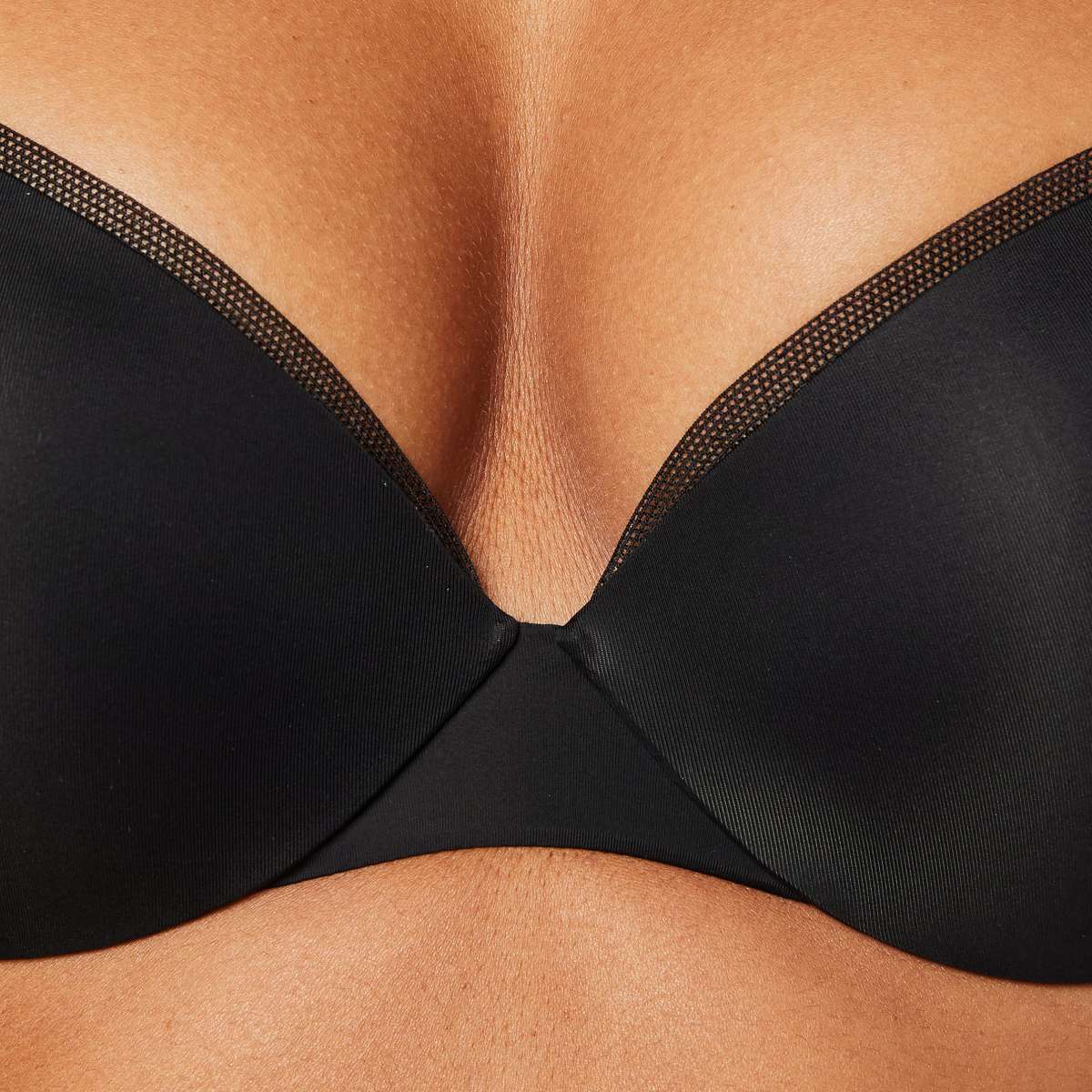 Calvin Klein - Sculpted Black