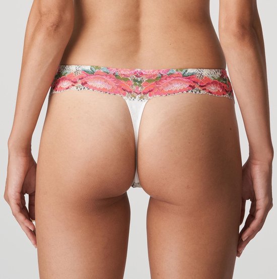 Prima Donna Twist - Efforia Flowers of Eden string