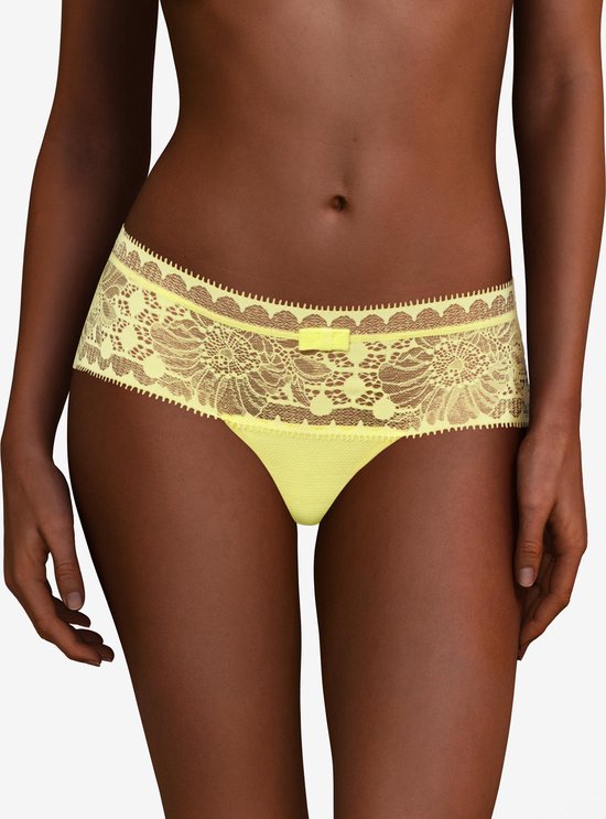 Chantelle - Day to Night geel slip