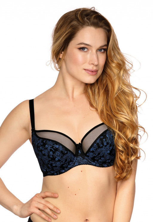 Gaia - Eleanor Black bh