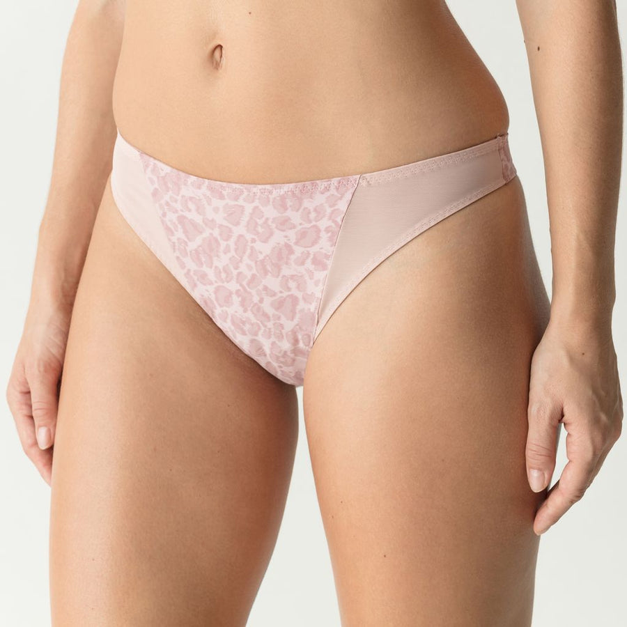 Prima Donna Twist - Safari Pale Mauve string