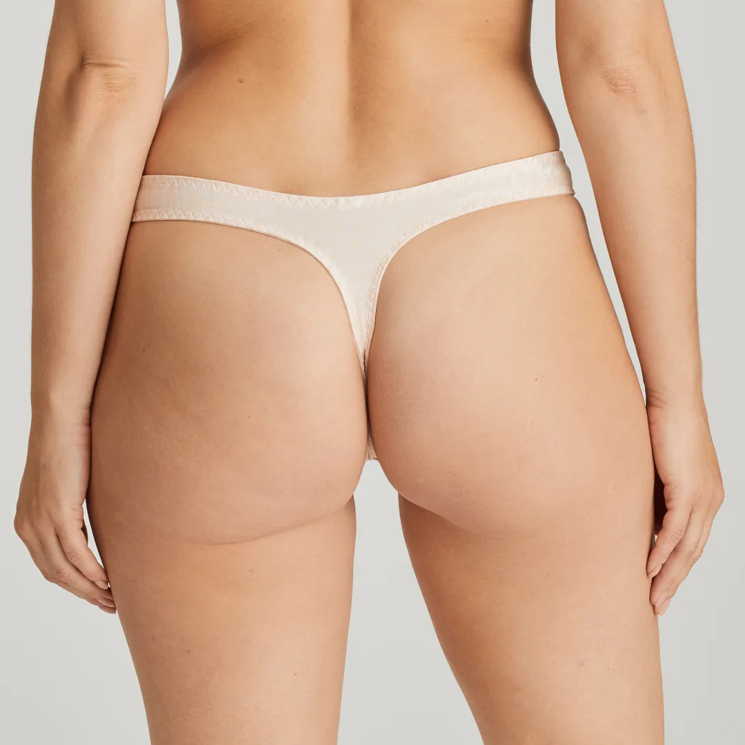 Prima Donna Twist - Bijou Pink Blush string